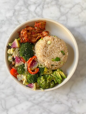 kimchi steamed rice and veggies