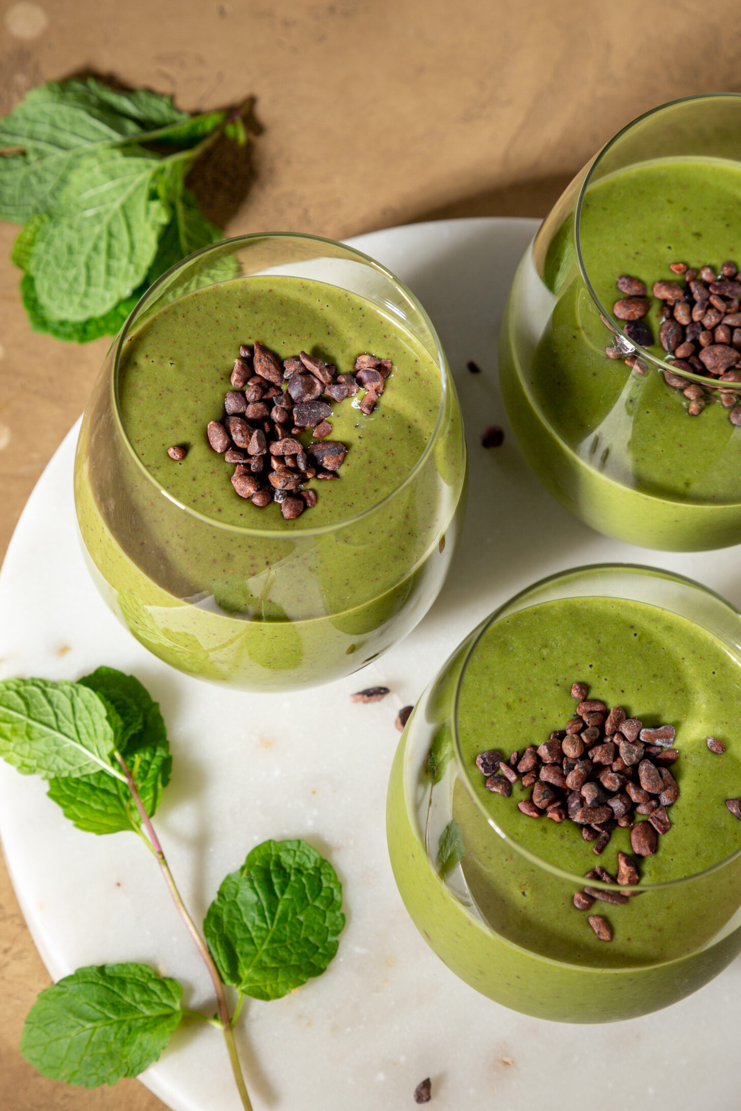 matcha mint chip smoothie