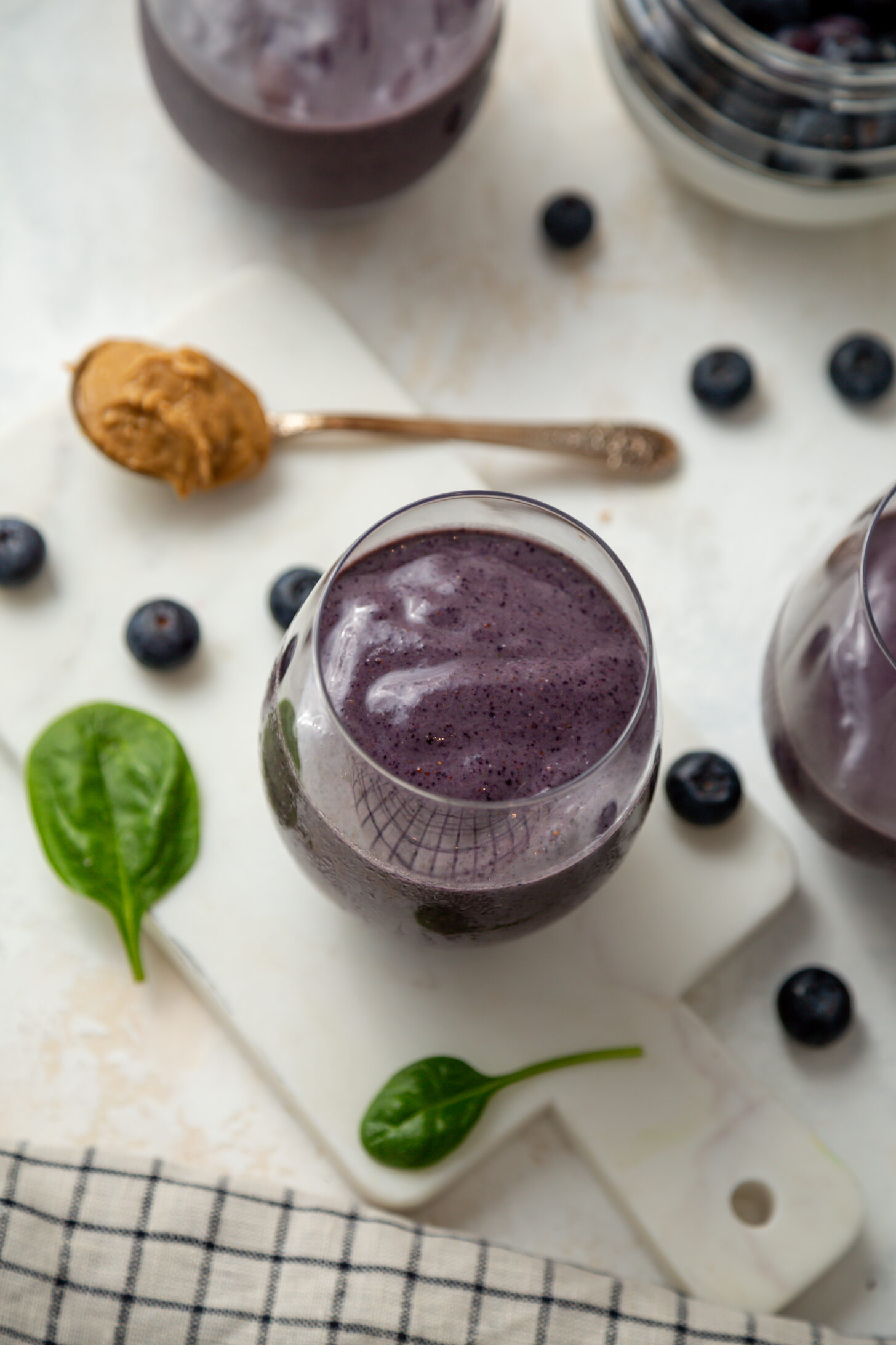 simple blueberry protein smoothie