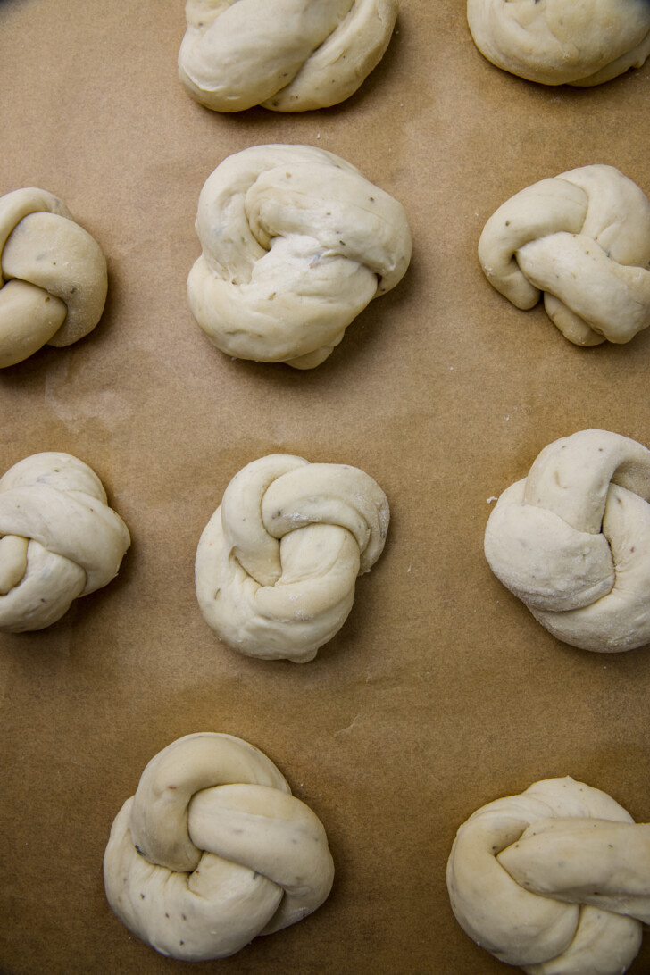sourdough garlic knots-10