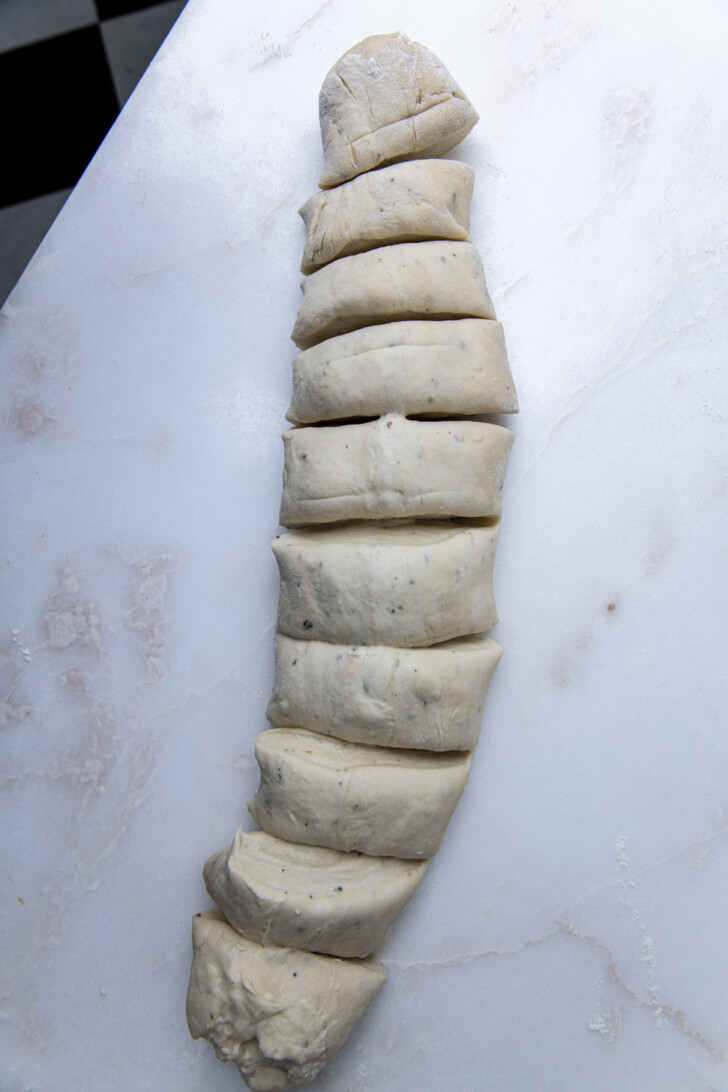 sourdough garlic knots-13